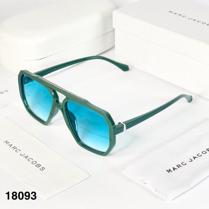 Marc jacobs 18093 green
