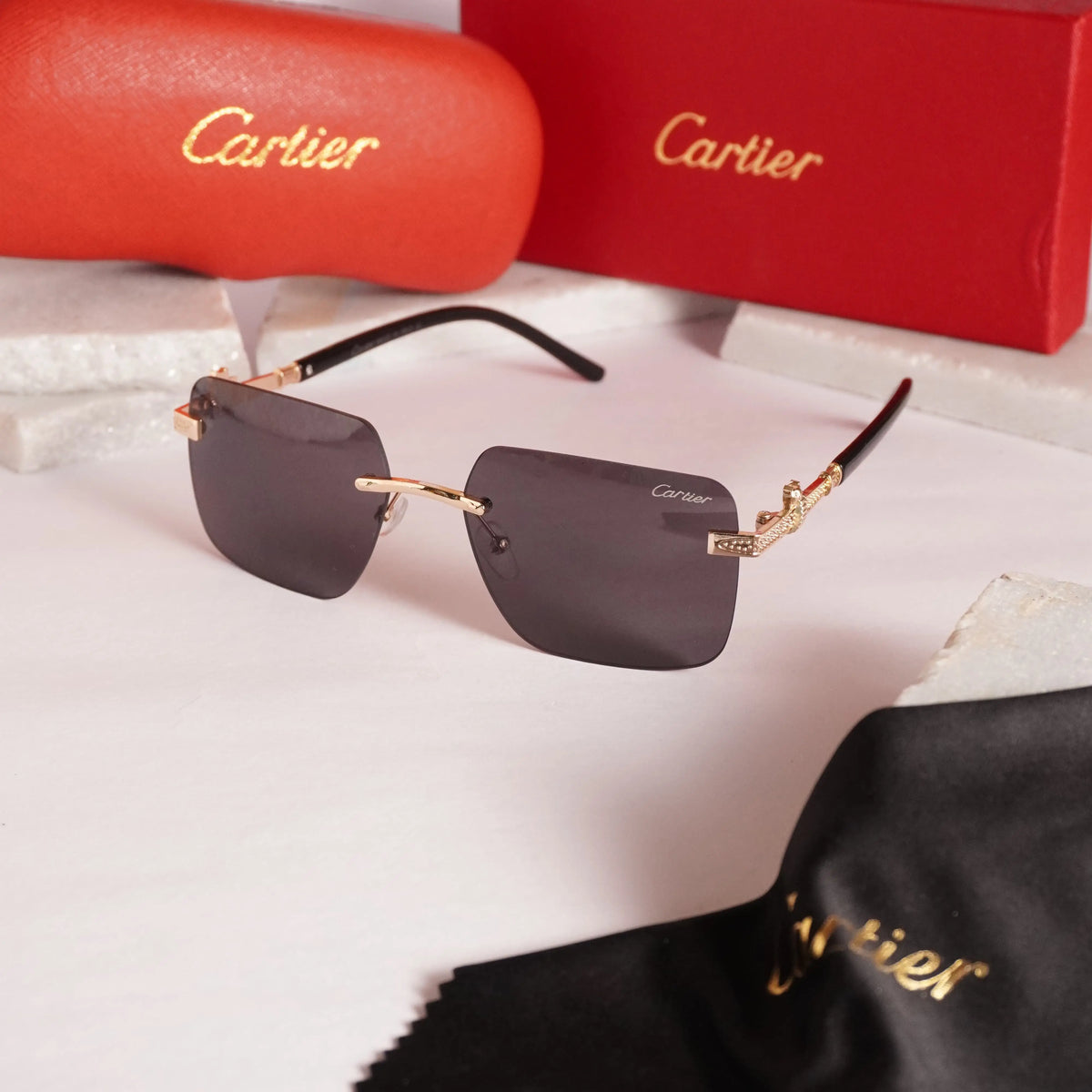 Cartier 8825 Gold Black