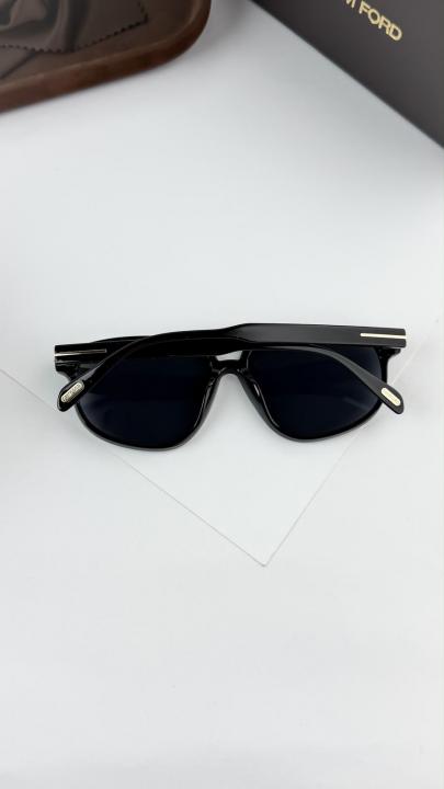 Tomford black 0642-88