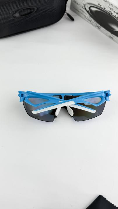 Oakley blue 9403-77