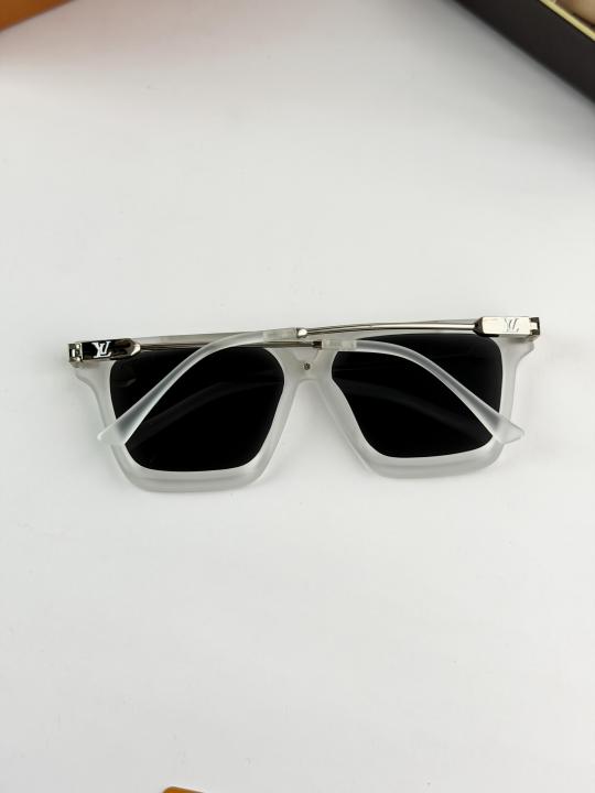 Louis vuitton ice black 1230