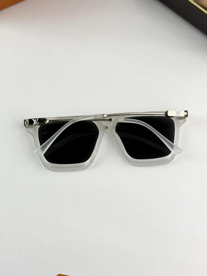 Louis vuitton ice black 1230