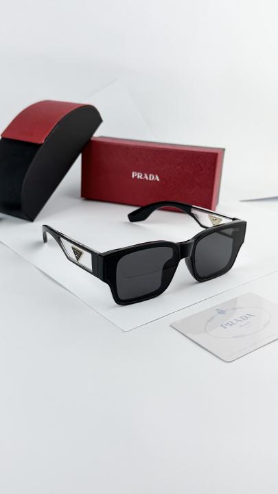Prada black 0899
