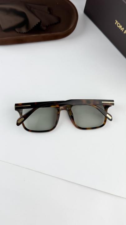 Tomford Tiger Day & Night-0293