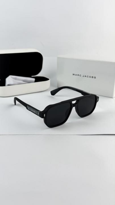 Marc Jacobs Black 1098