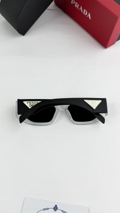 Prada ice black 09-89