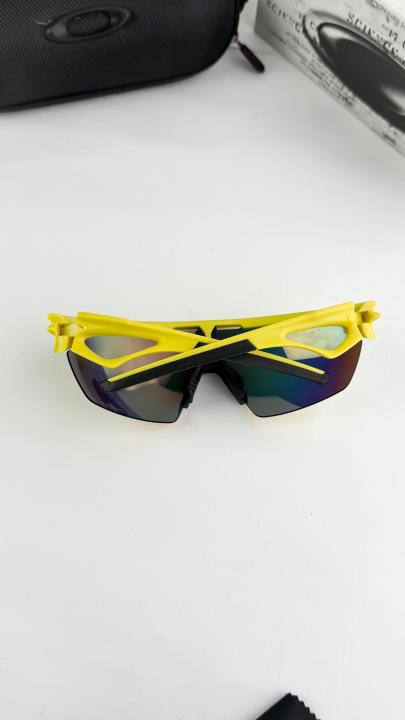 Oakley yellow 9403