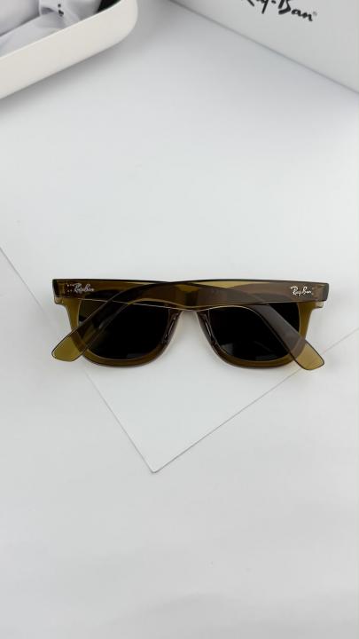 Rayban Jelly brown 2140