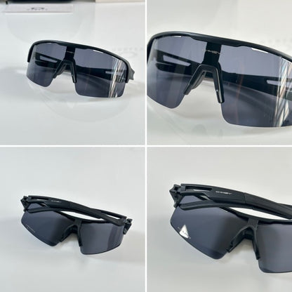 Oakley 8836 Black