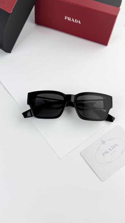 Prada black 0899