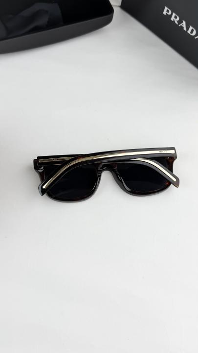 Prada tiger black a12