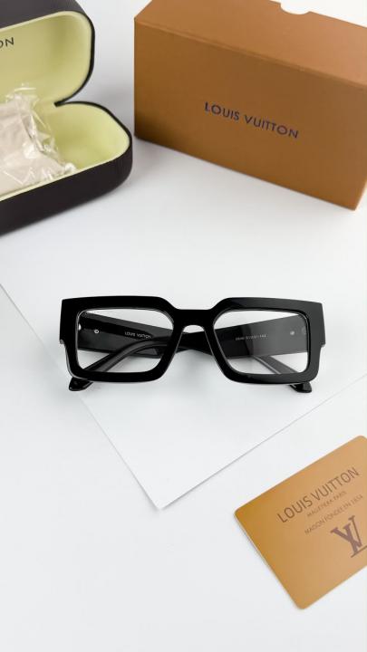 Louis vuitton plano 0646-69