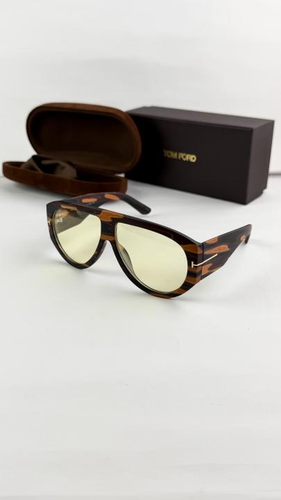 Tomford woooden yellow 1044-101