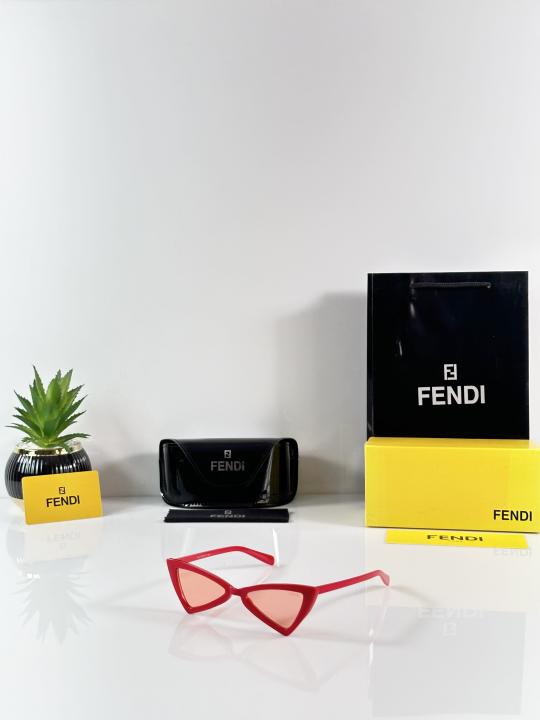 Fendi WMNS 208 Red