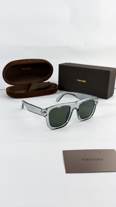 Tomford grey green 259-101