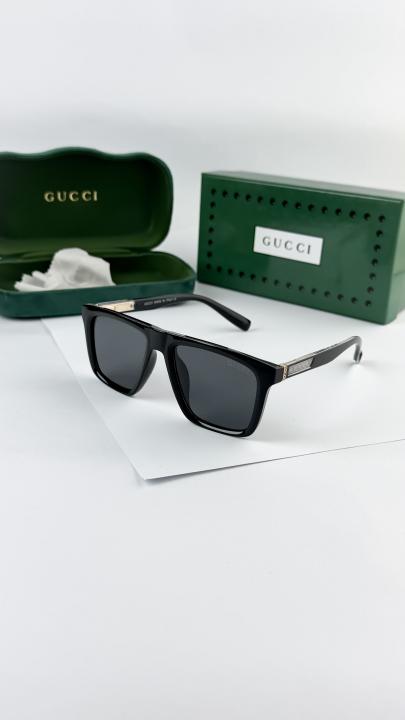 Gucci gold black 2204