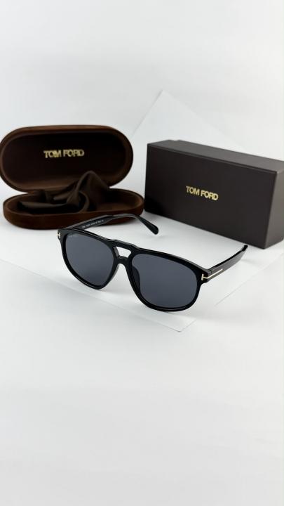 Tomford black 0642-88