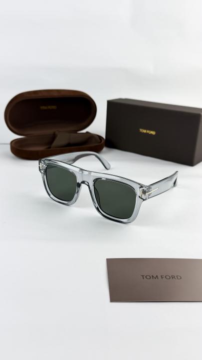 Tomford grey green 259-101