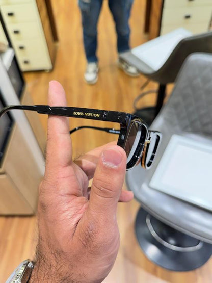 Louis vuitton 1008 black gold