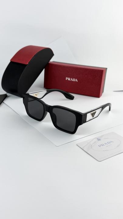 Prada black 0899