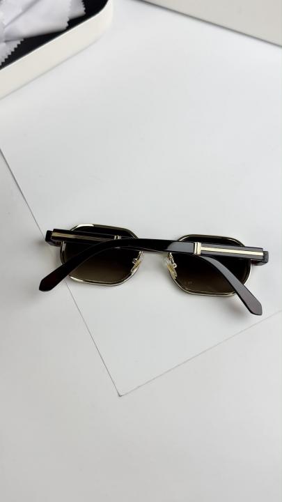 Marc Jacobs Brown 9816