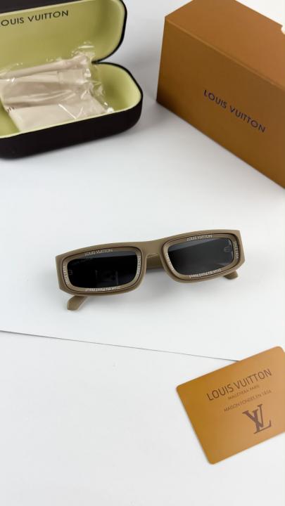 Loui vuitton biscof 6190