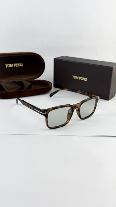 Tomford Tiger Day & Night-0293