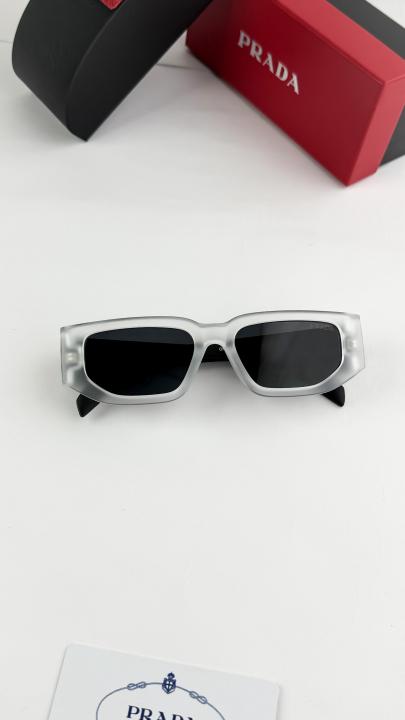 Prada ice black 09-89