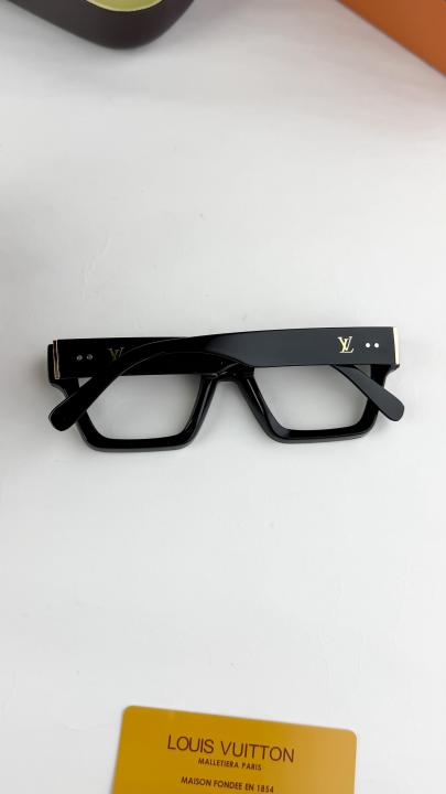 Louis vuitton black plano 8263