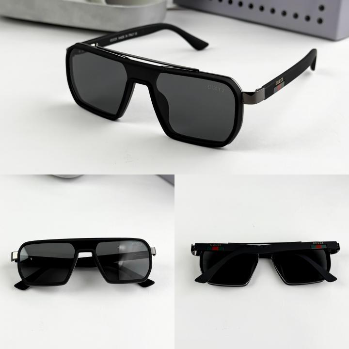 Gucci black 9125