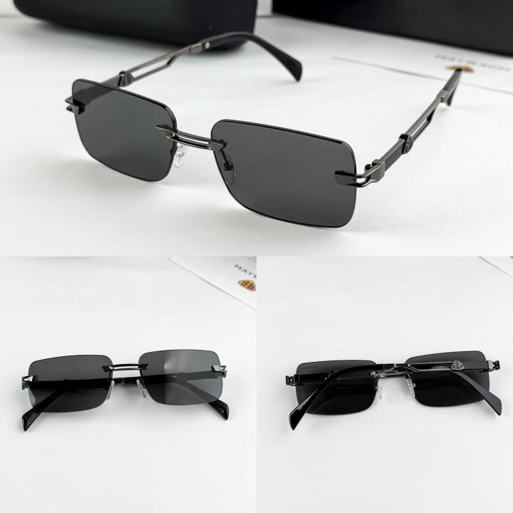 Maybach black 1015