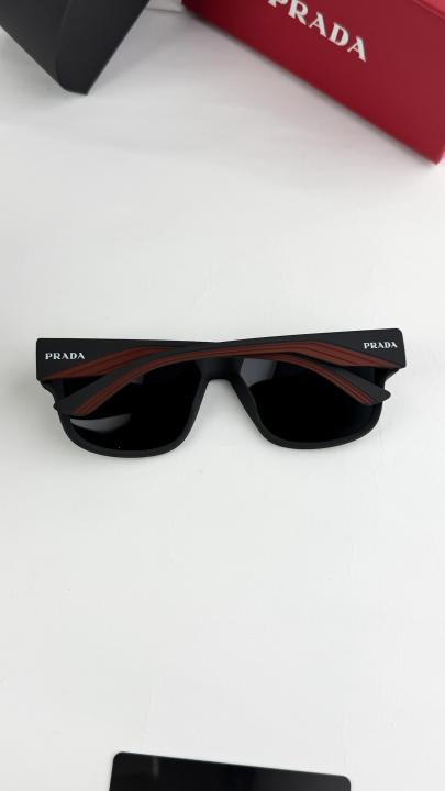 Prada black 84s