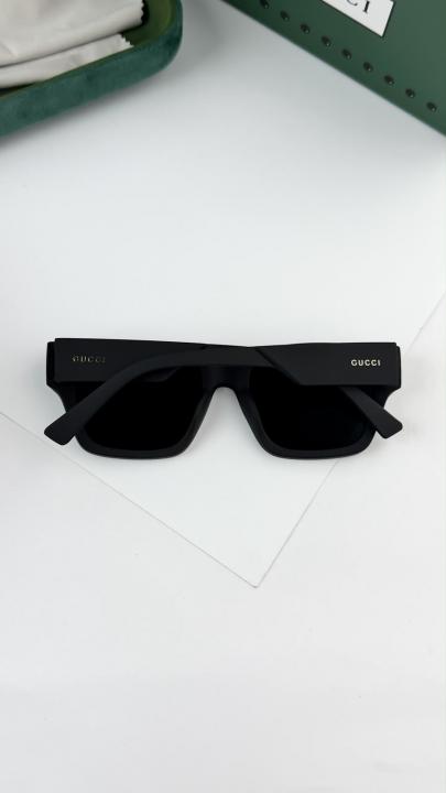 Gucci black 1668