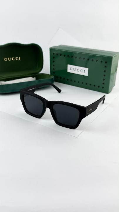 Gucci black 1668