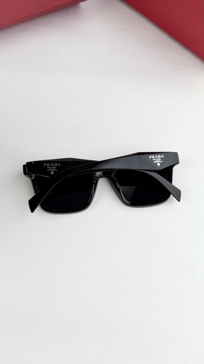 Prada black 19cy-68
