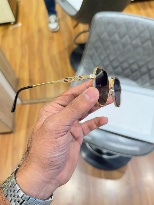 Gucci 28002 gold black