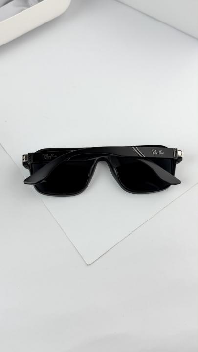 Rayban black polorize 8971