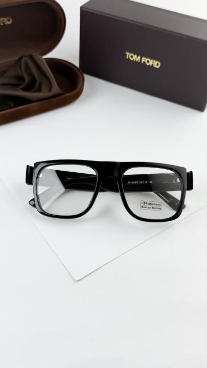 Tomford black plano 1288