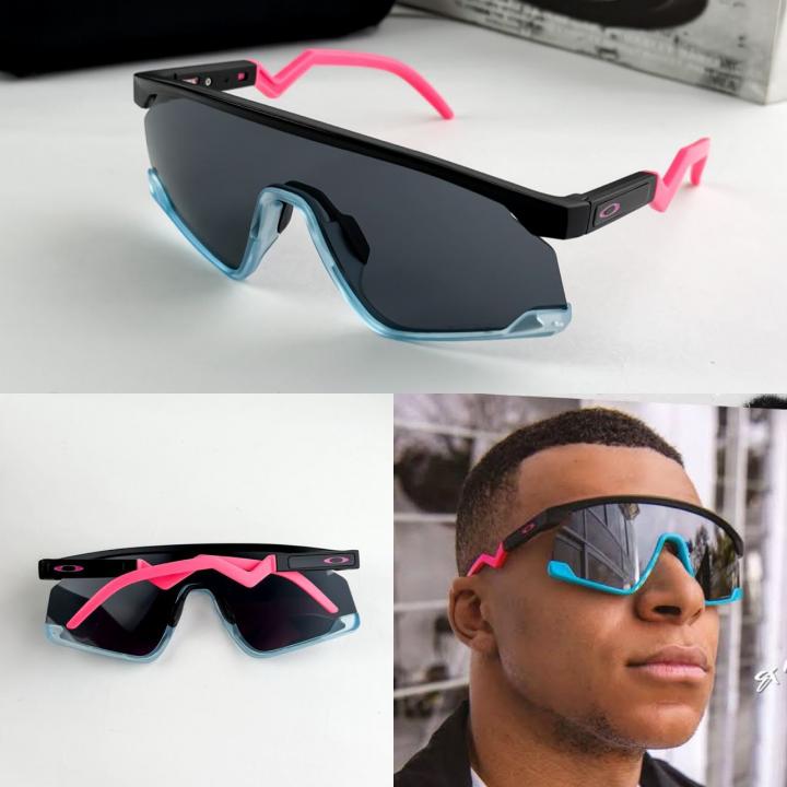 Oakley pink blue 9280