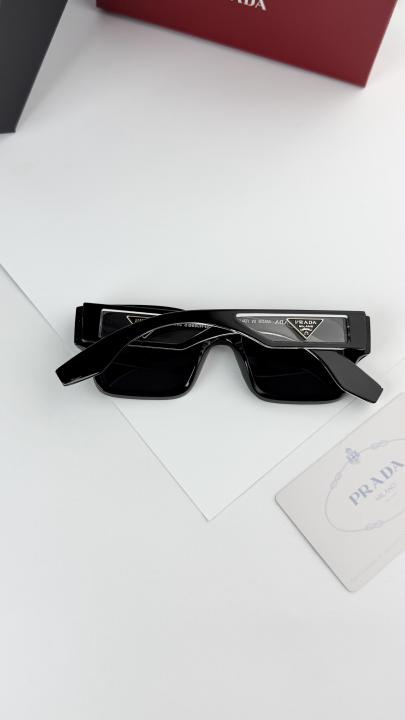 Prada black 0899